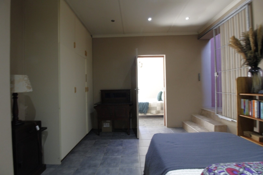 4 Bedroom Property for Sale in Noorsekloof Eastern Cape